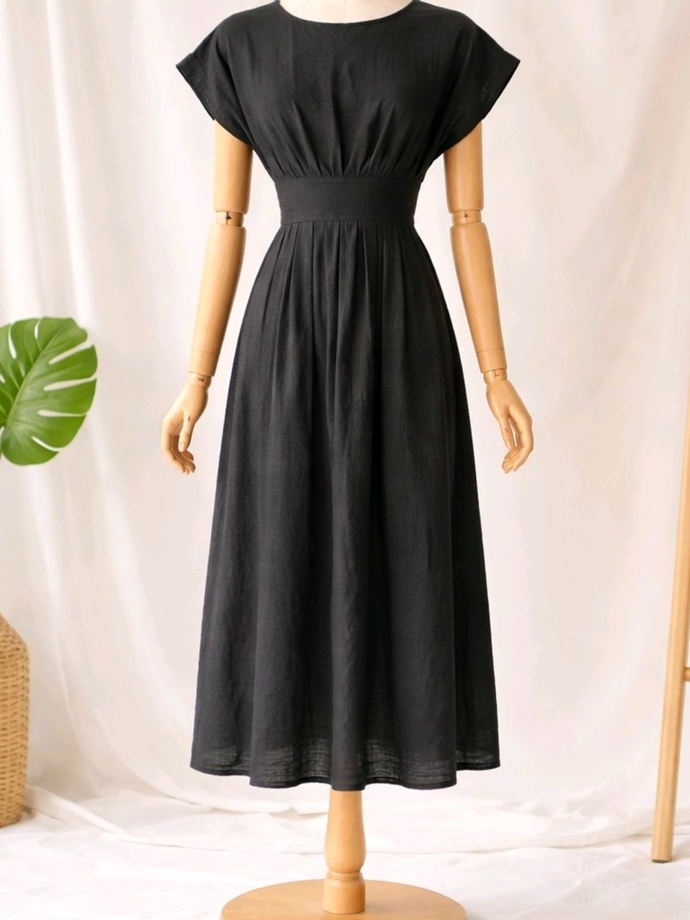 & Other Stories Stockholm Atelier Pleated Waist Dress Lyocell Linen Blend Blk- 0